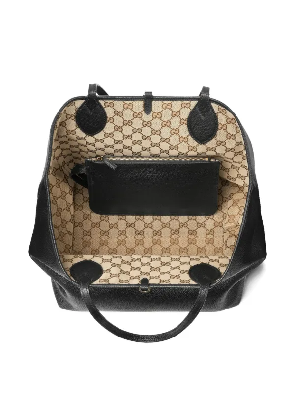 トートバッグ GUCCI Totissima leather shopping bag Gucci Totissima large reversible tote bag in brown leather