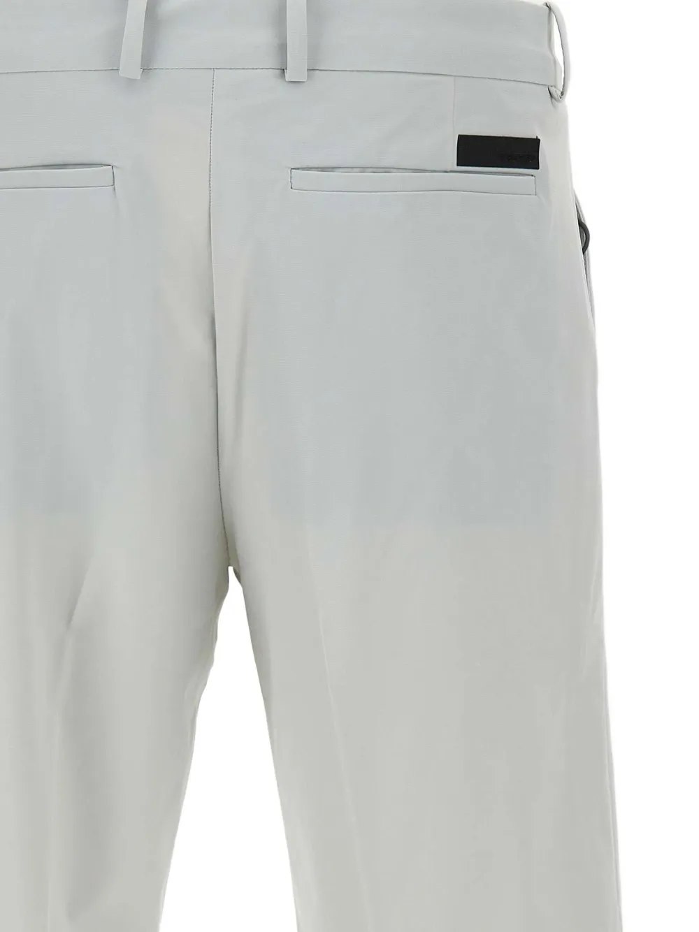 RRD button shorts Wit