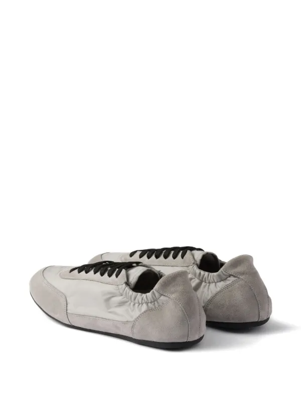 ■PRADA■ lace-up front closure Calfskin Sneakers Prada sneakers lace up low top leather size 38 made in Italy
