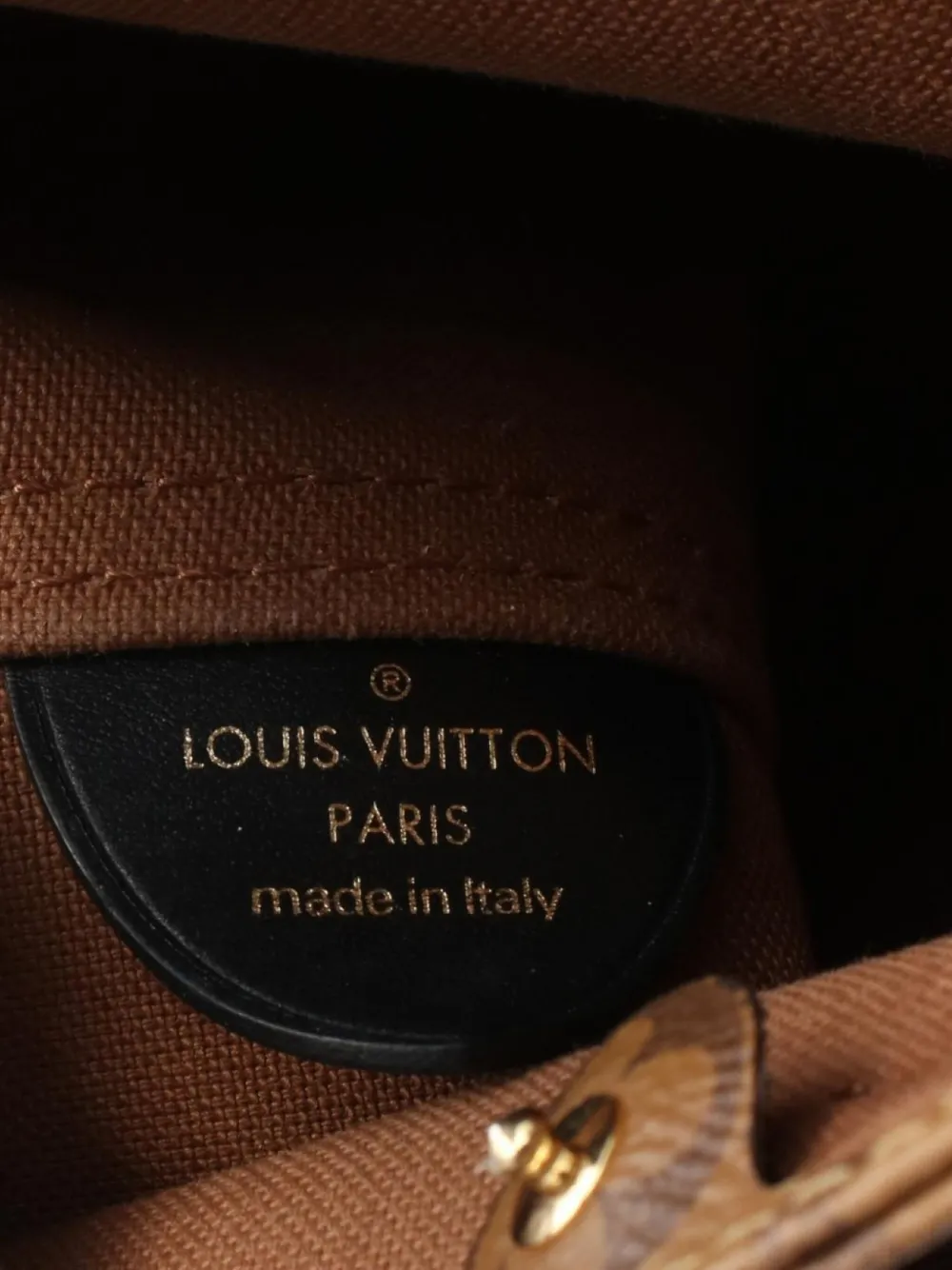 Pre-owned Louis Vuitton 2021 Atlantis Leather Shoulder Bag