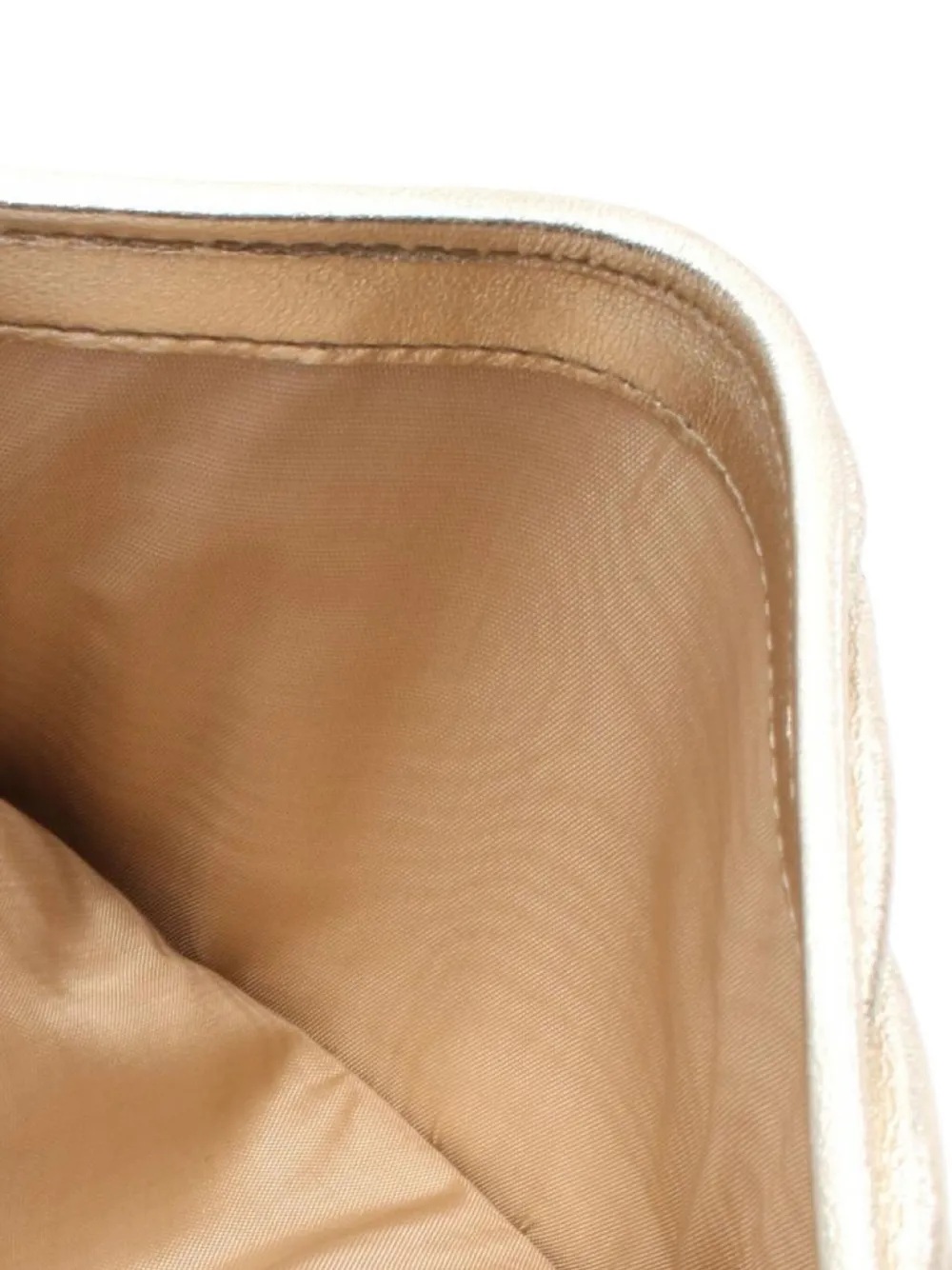 Pre-owned Miu Miu 2020s Matelasse Bi-fold Leather Wallet