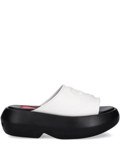Love Moschino sandalias con plataforma y corazón en relieve