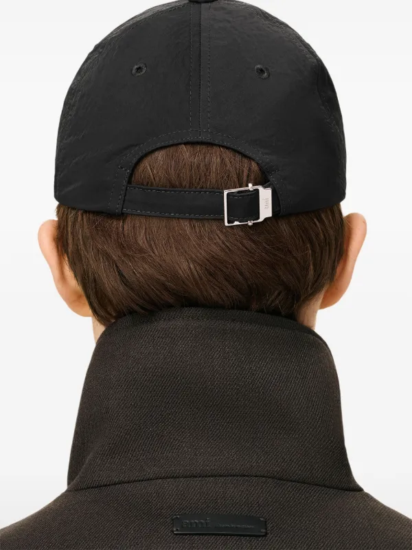 AMI Paris Ami De Coeur スタッズ キャップ | ブラック | FARFETCH JP