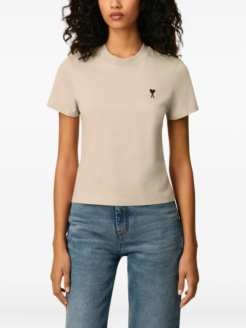 AMI Paris T-shirt met logo Beige