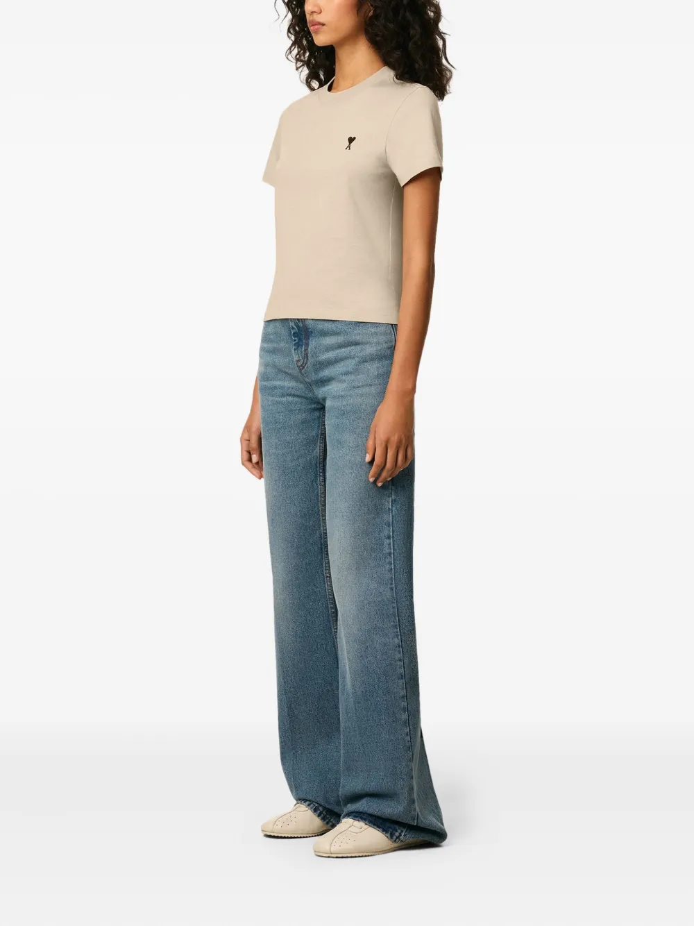 AMI Paris T-shirt met logo Beige