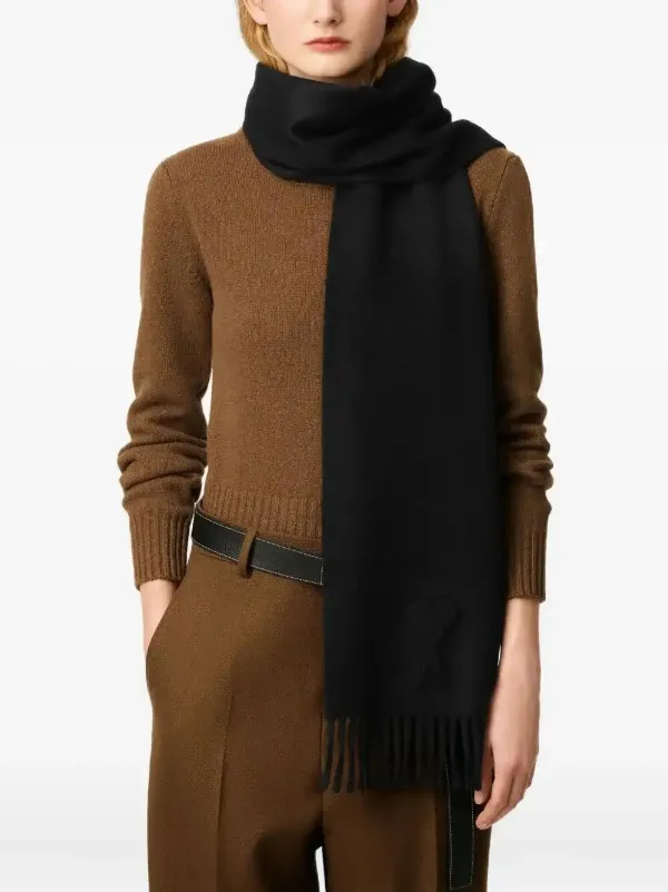 AMI Paris Ami De Coeur エンボス スカーフ | ブラック | FARFETCH JP