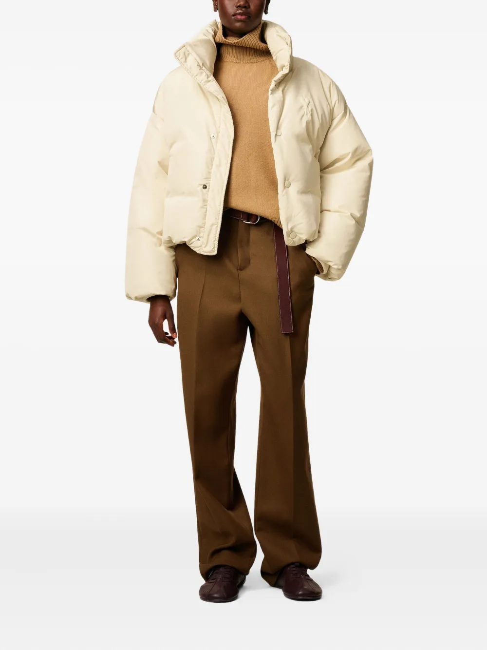 AMI Paris Donsjack met geborduurd logo Beige