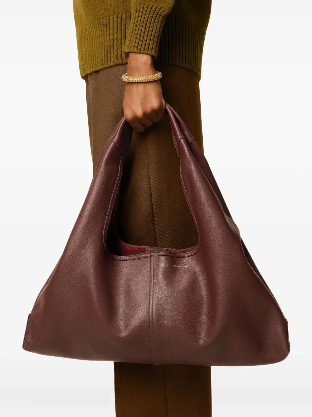 Ami Alexandre Mattiussi Burgundy Supple Leather Etienne Shoulder Bag Red In Red