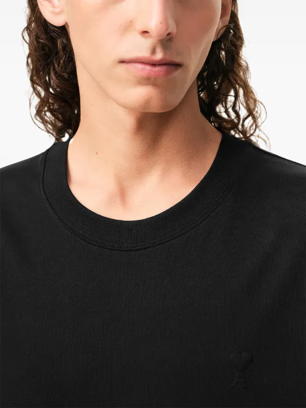 AMI PARIS‼️エンボスロゴ‼️MI DE COEUR‼️Tシャツ‼️ブラック‼️ AMI Paris Ami De Coeur エンボスロゴ Tシャツ | ブラック | FARFETCH JP