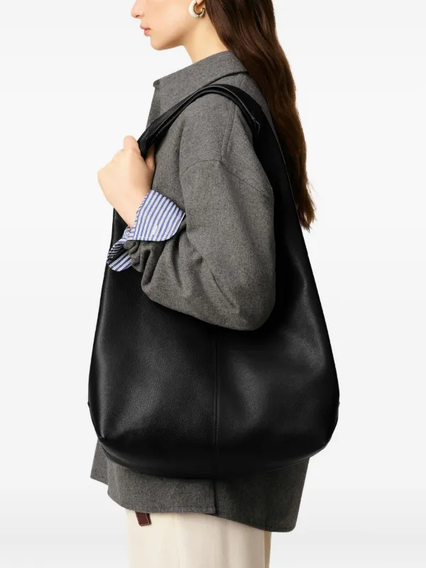 AMI Paris Large Etienne Leather Shoulder Bag | Black | FARFETCH