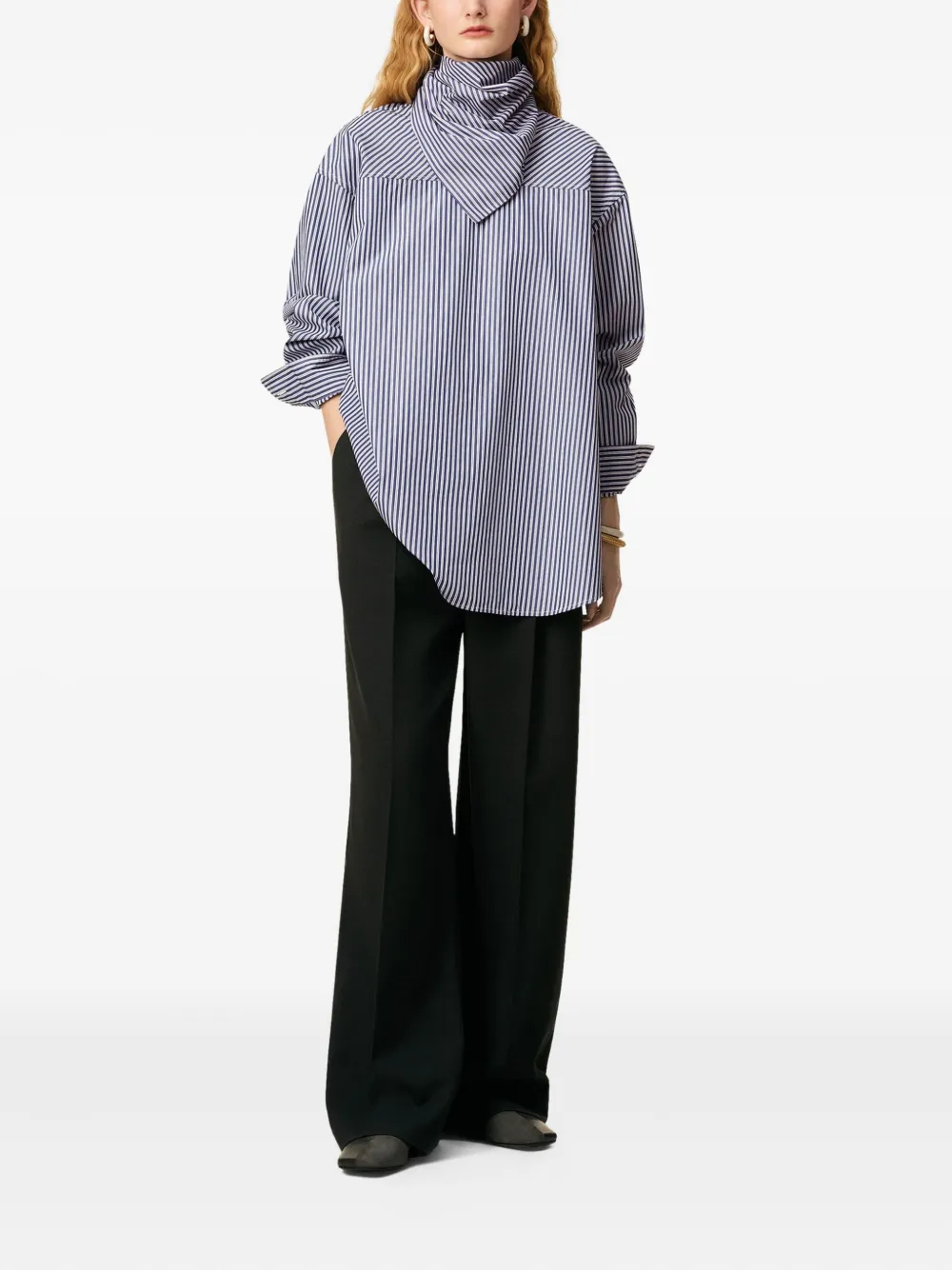 AMI Paris Gestreept shirt met bandanakraag Blauw