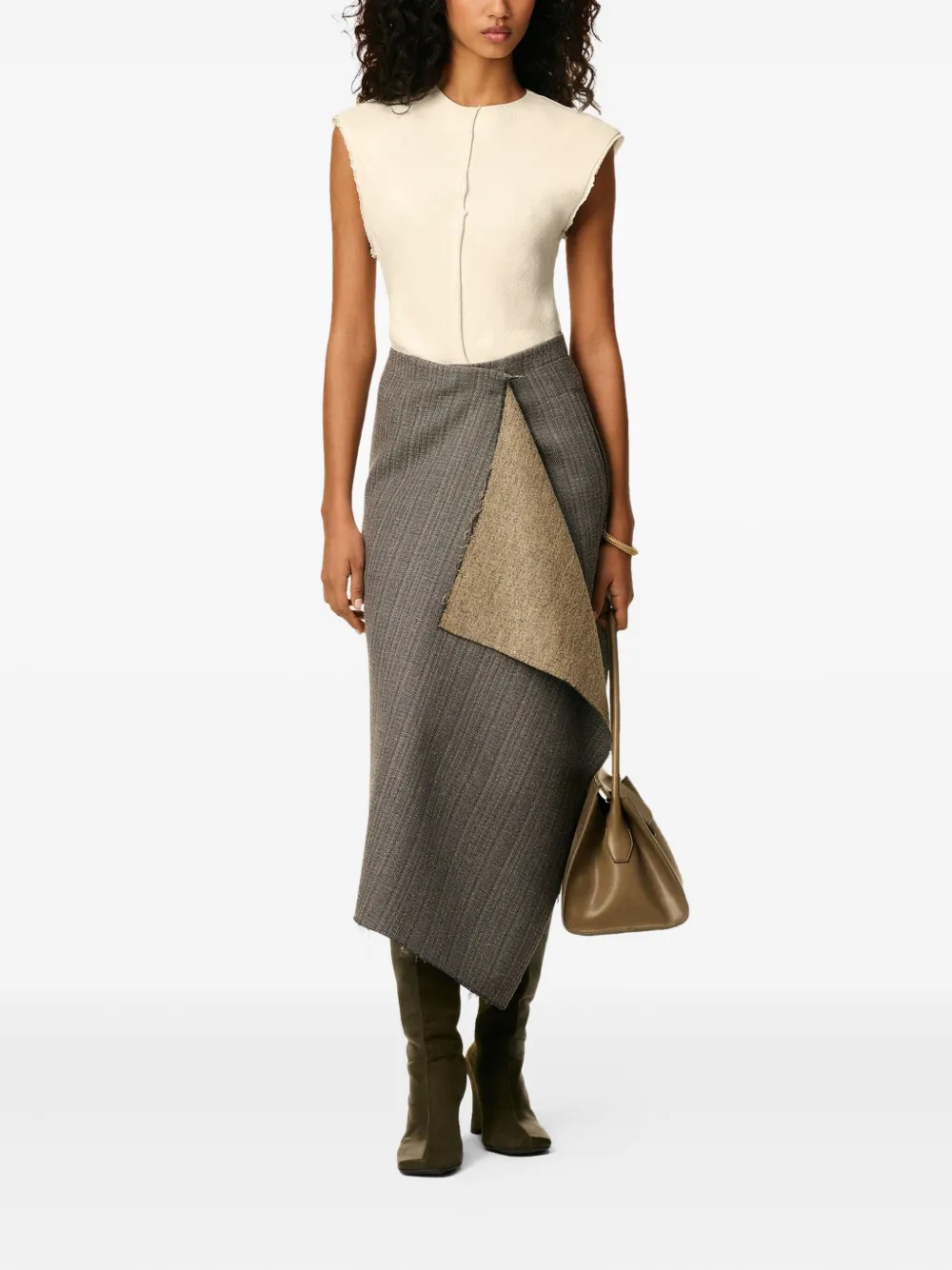 AMI Paris Mouwloze top met gerafelde rand Beige