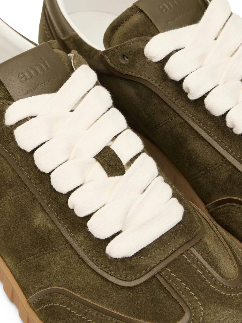 Ami Alexandre Mattiussi Low Top Sneakers Contrast Stitching In Green