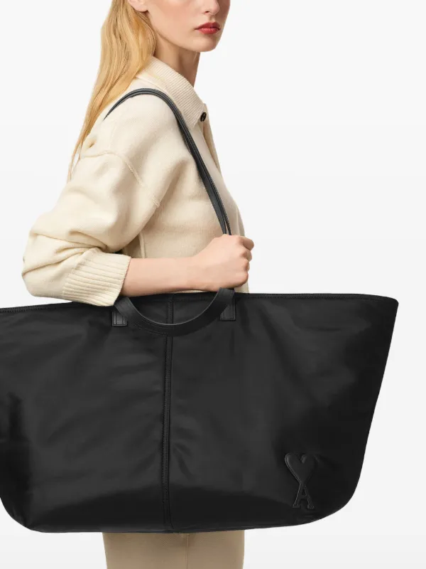 【美品】ami Parisブラック チノパン AMI Paris Marcel ハンドバッグ | ブラック | FARFETCH JP