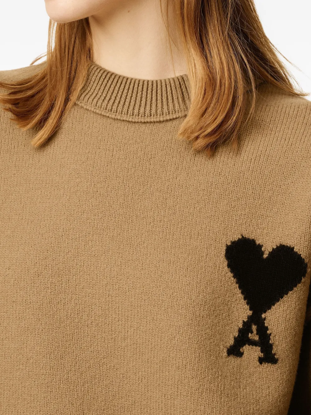 AMI Paris Trui met ronde hals 288 CAMEL BLACK