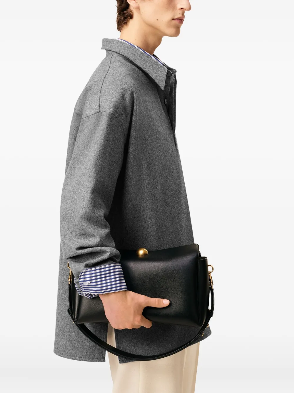 AMI Paris medium Carrousel magnetic-closure smooth leather bag | Women | Image 2
