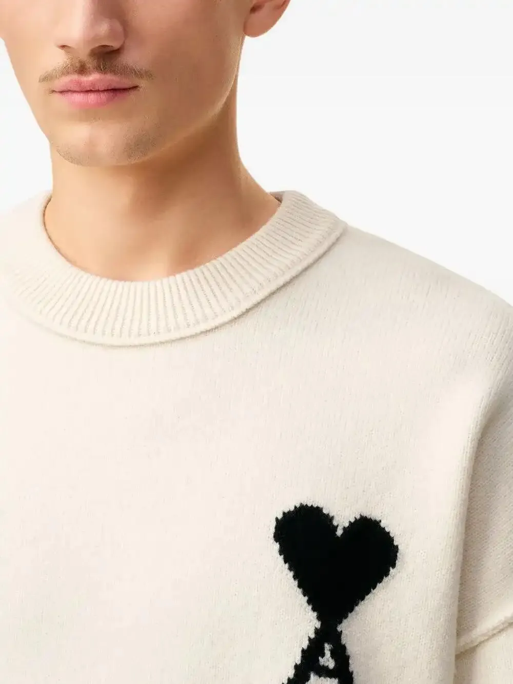 AMI Paris Suéter Ami De Coeur Em Lã Com Decote Careca | Neutro
