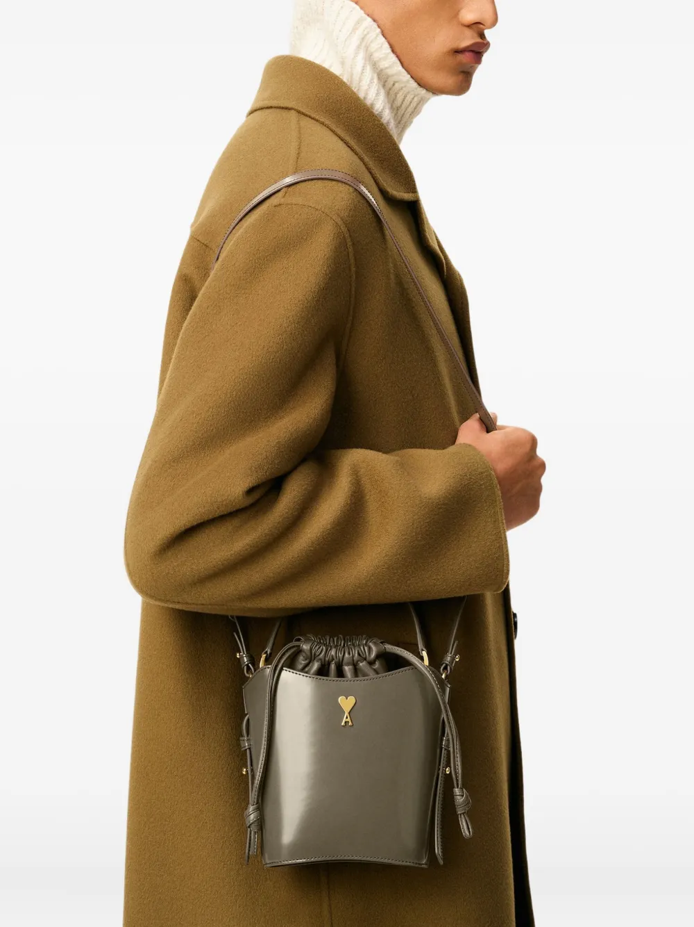 AMI Paris mini bucket-tas Grijs