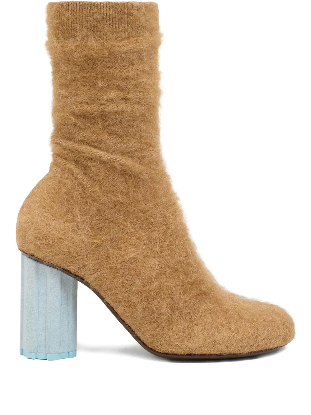 AMI Paris Piano enkellaarzen Bruin