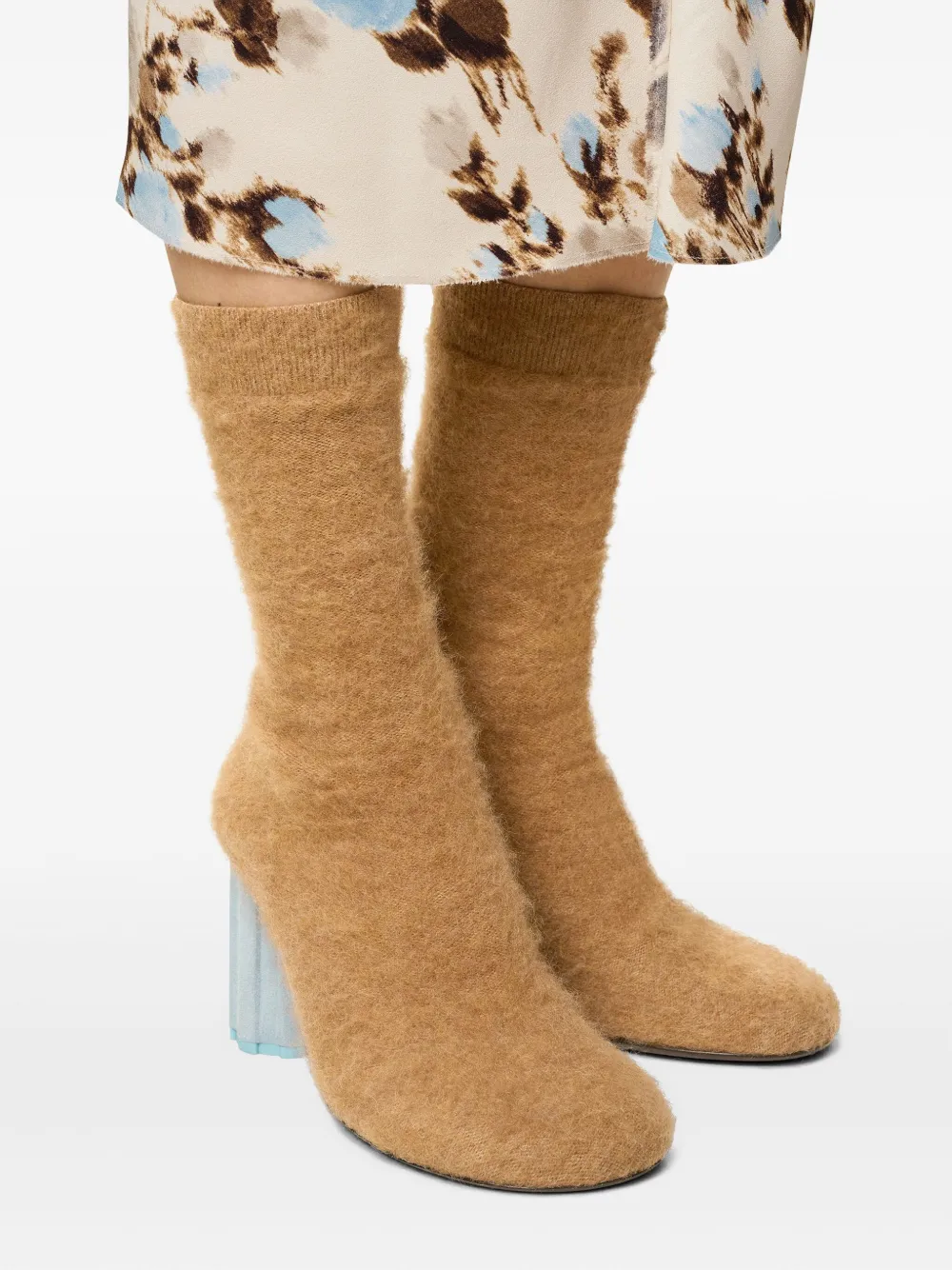 AMI Paris Piano enkellaarzen Bruin