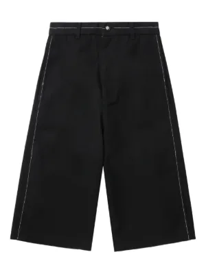 YOHJI YAMAMOTO ショートカーゴパンツ Yohji Yamamoto カーゴショーツ | ブラック | FARFETCH JP
