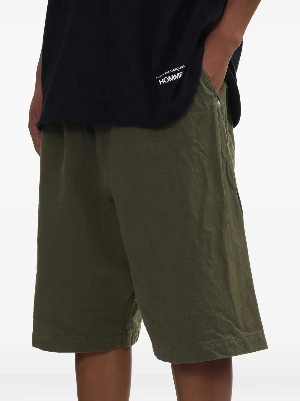 Comme des Garçons Homme pleated pocket shorts Groen
