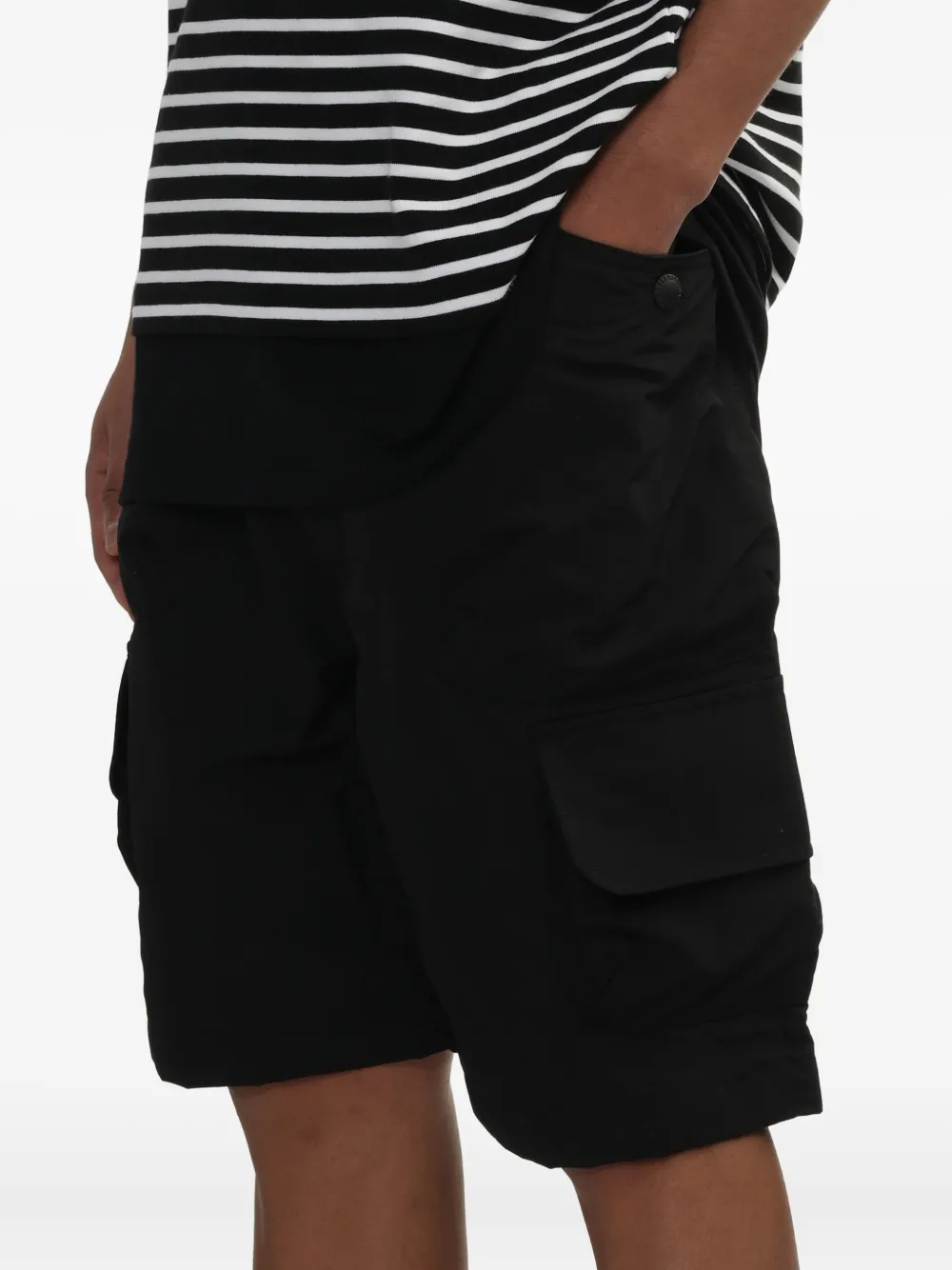 Comme des Garçons Homme multi-pocket cargo shorts Zwart