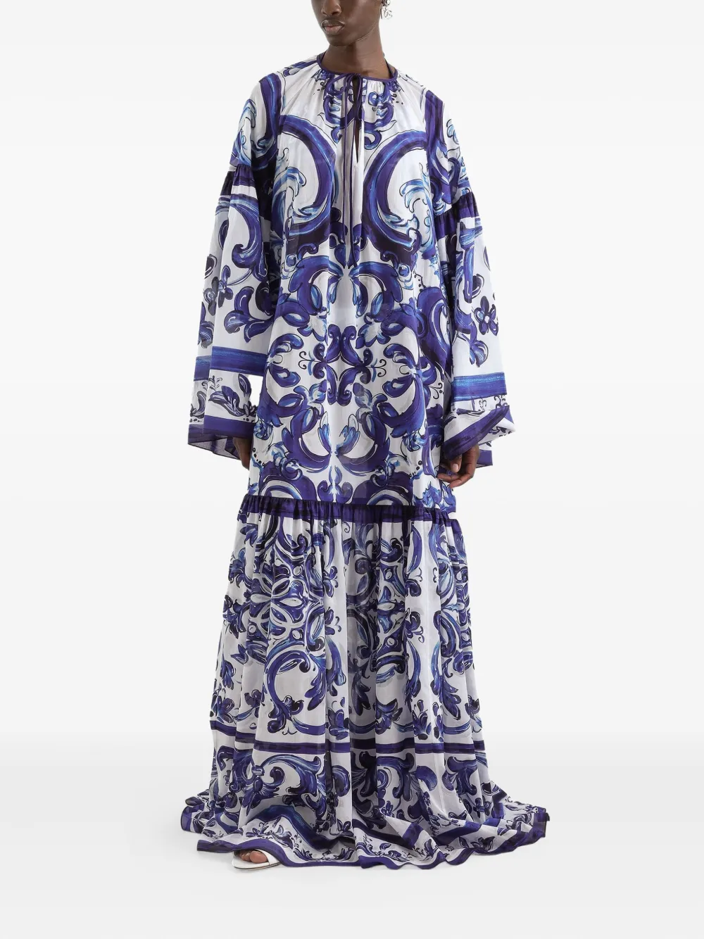 Dolce & Gabbana Majolica-print tiered maxi dress - Blauw