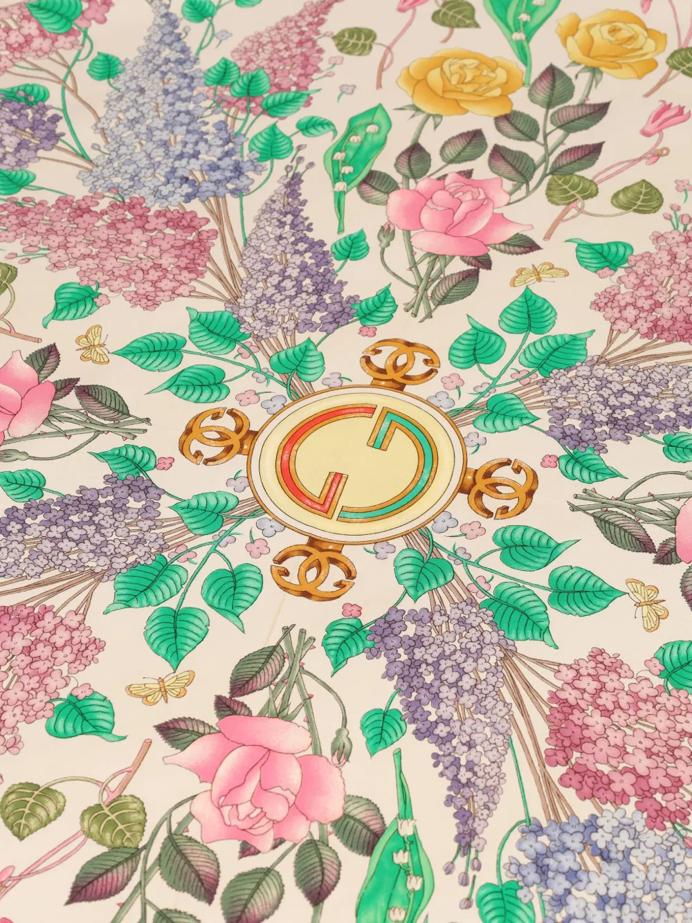 Pre-owned Gucci Floral-pattern Silk Scarf