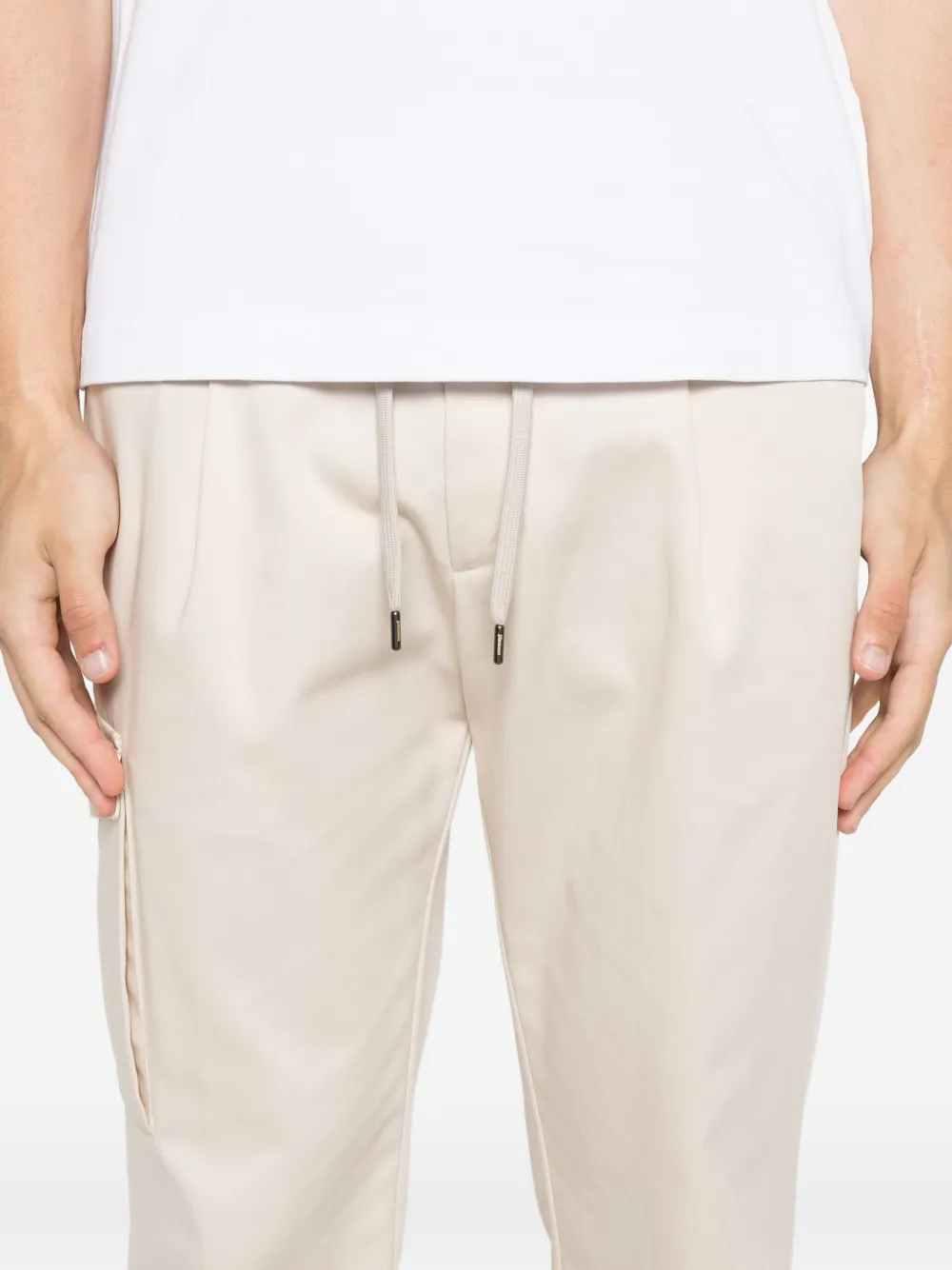 Herno Broek met cargo zak en trekkoord Beige