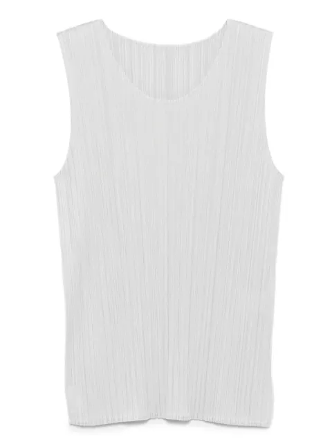 Pleats Please Issey Miyake توب بكسرات وبدون أكمام