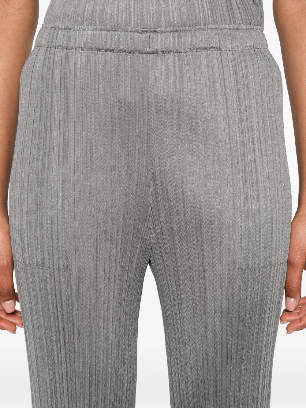 Pleats Please Issey Miyake Geplooide broek Grijs