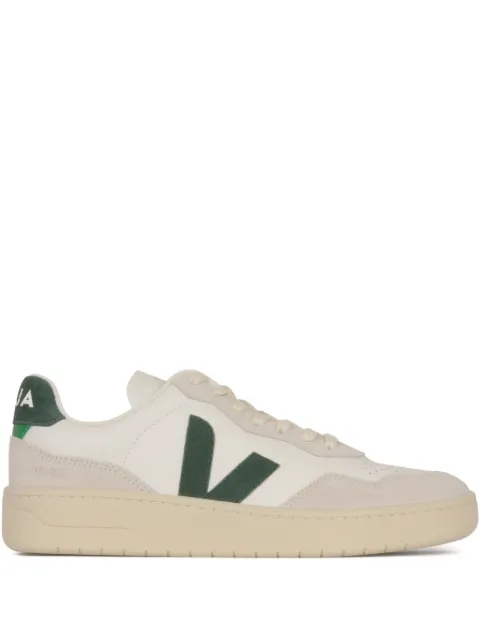 VEJA baskets V90