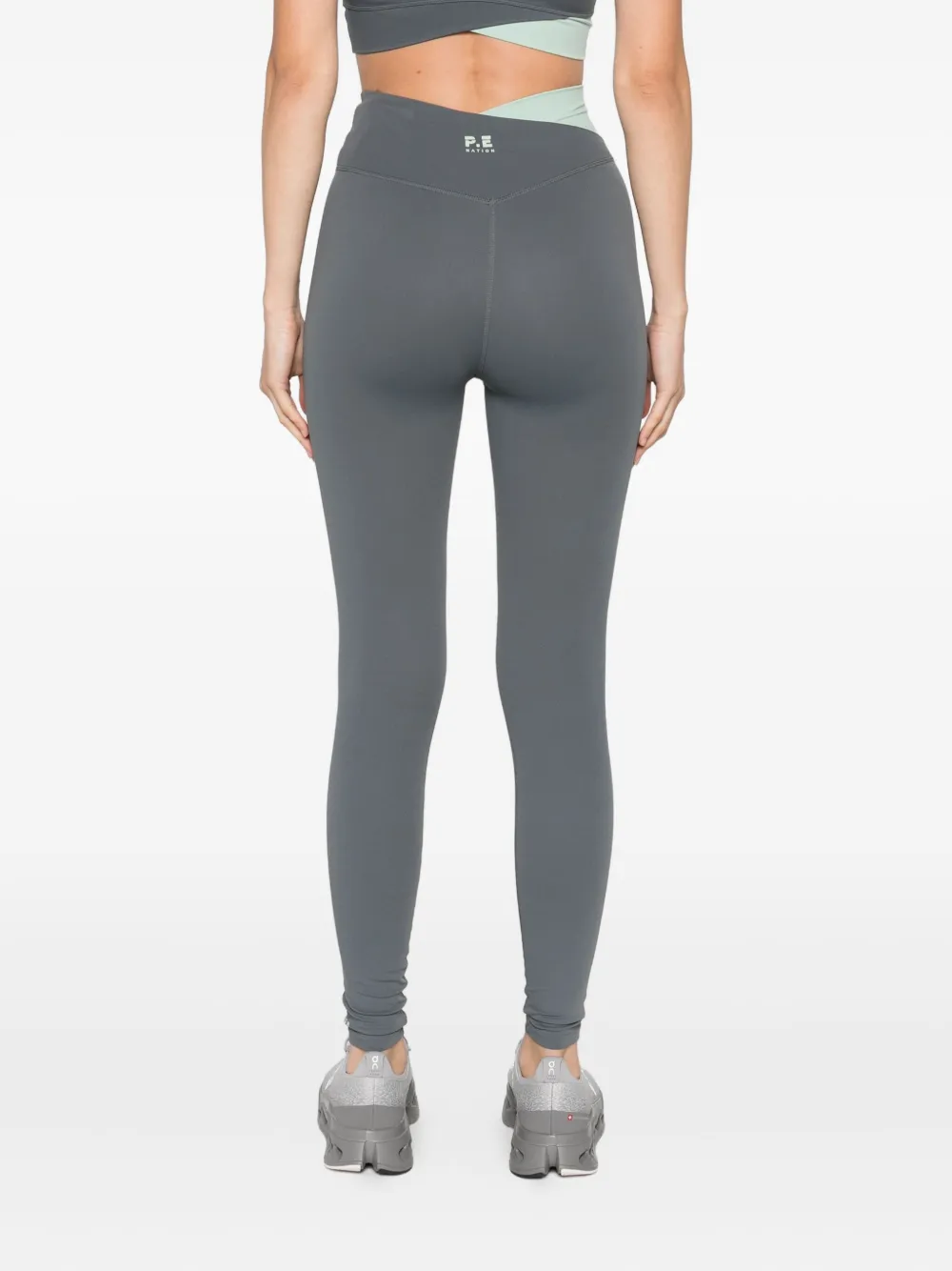 P.E Nation Legging met gekruiste tailleband Grijs