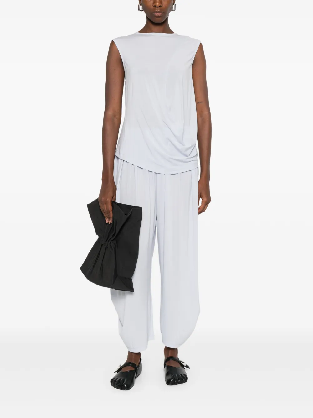 Issey Miyake elasticated-waist trousers Blauw