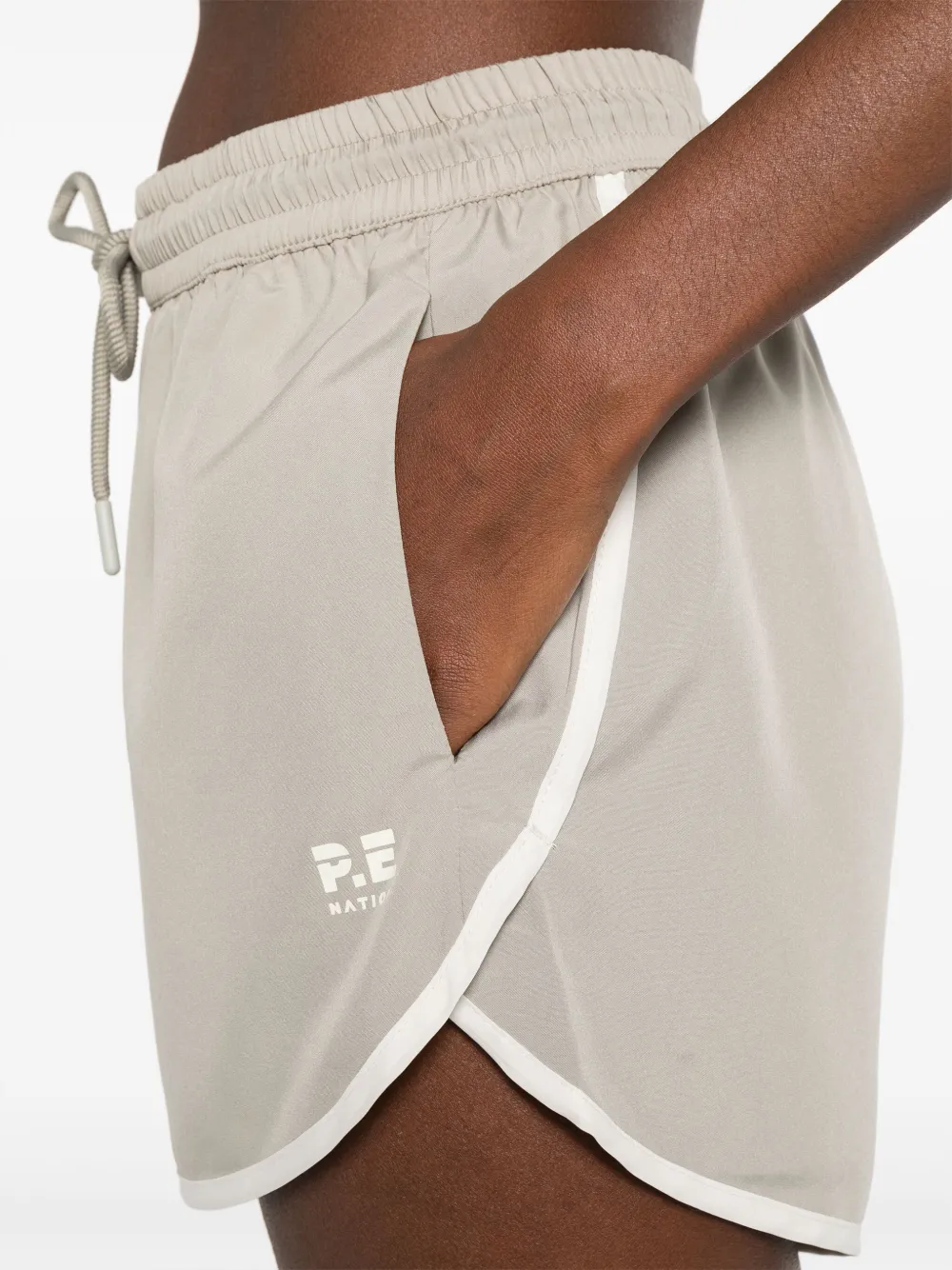 P.E Nation Academy trainingsshorts Groen