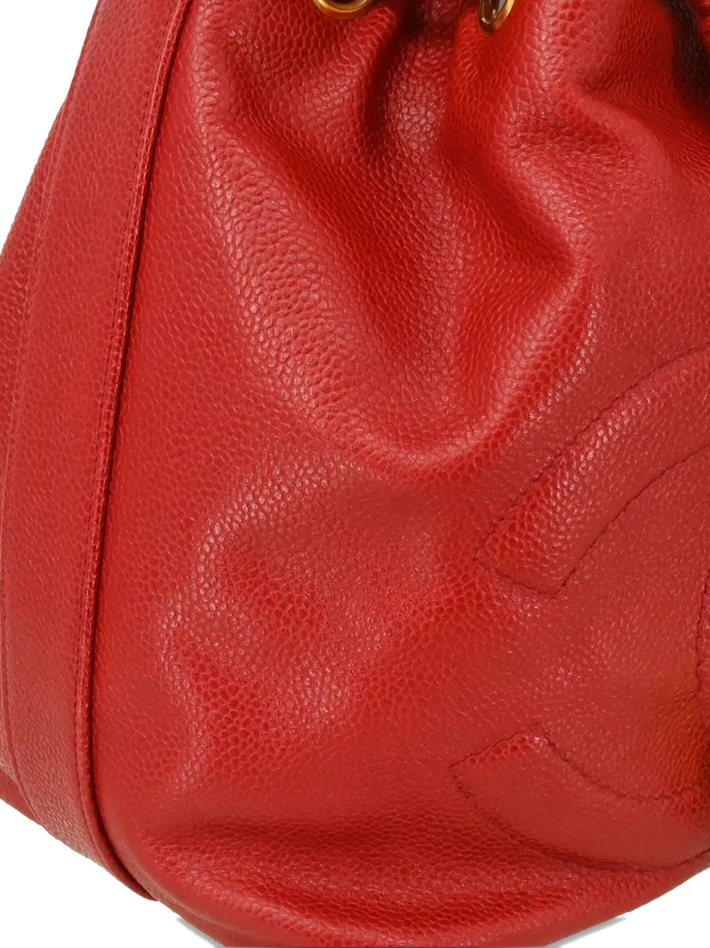 CHANEL Pre-Owned 1992 drawstring leather bucket bag | Pre-Owned | Image 2