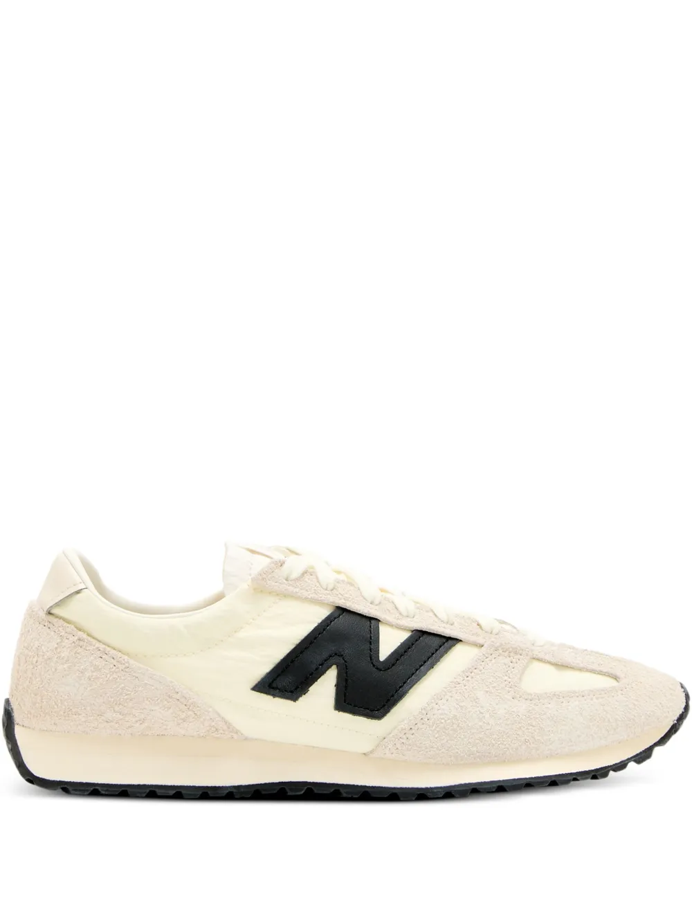 New Balance 471 sneakers met vlakken Beige
