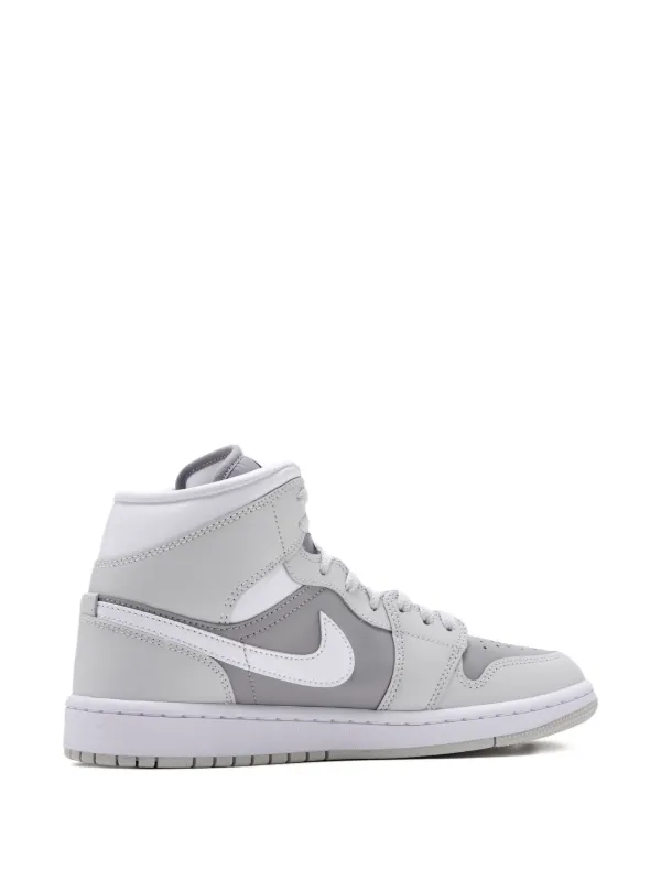 Nike Air Jordan 1 スニーカー | グレー | FARFETCH JP