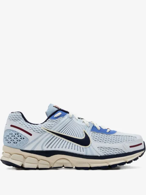 Nike Zoom Vomero 5 スニーカー