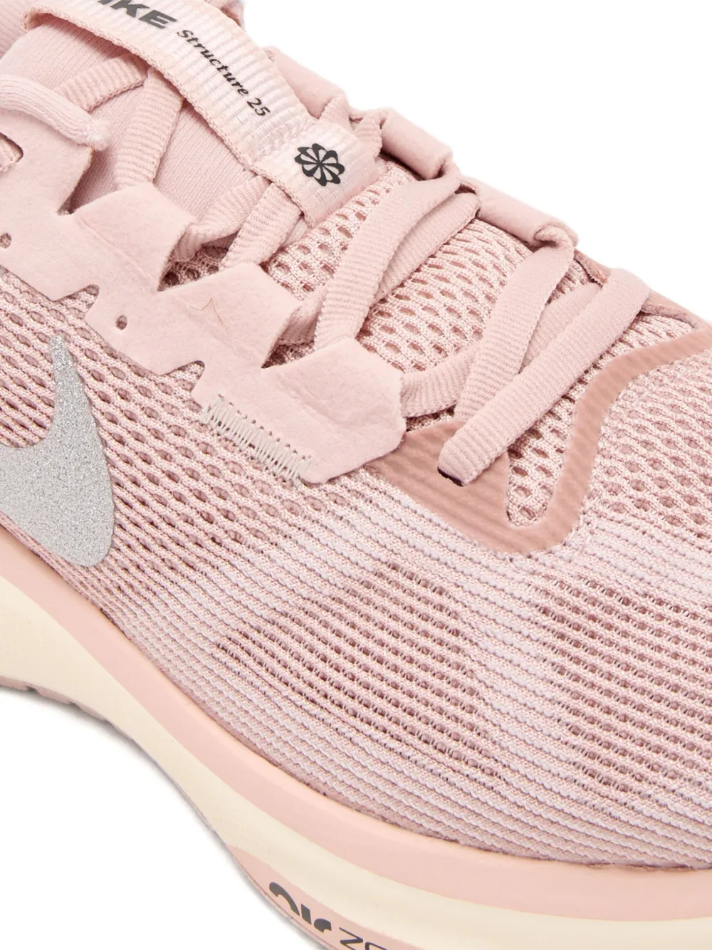 Nike Structure 25 sneakers Pink