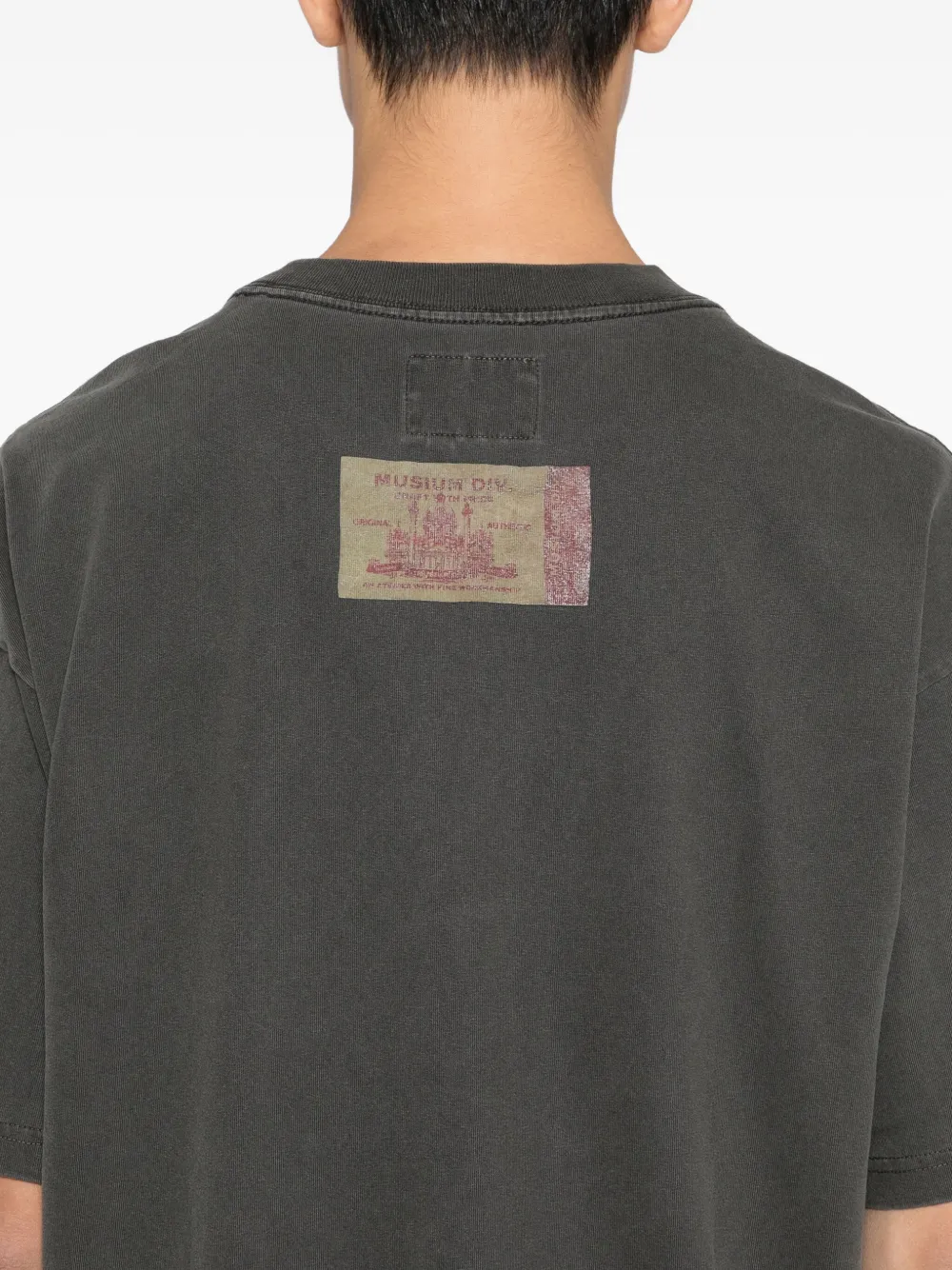 Musium Div. T-shirt met grafische print Grijs