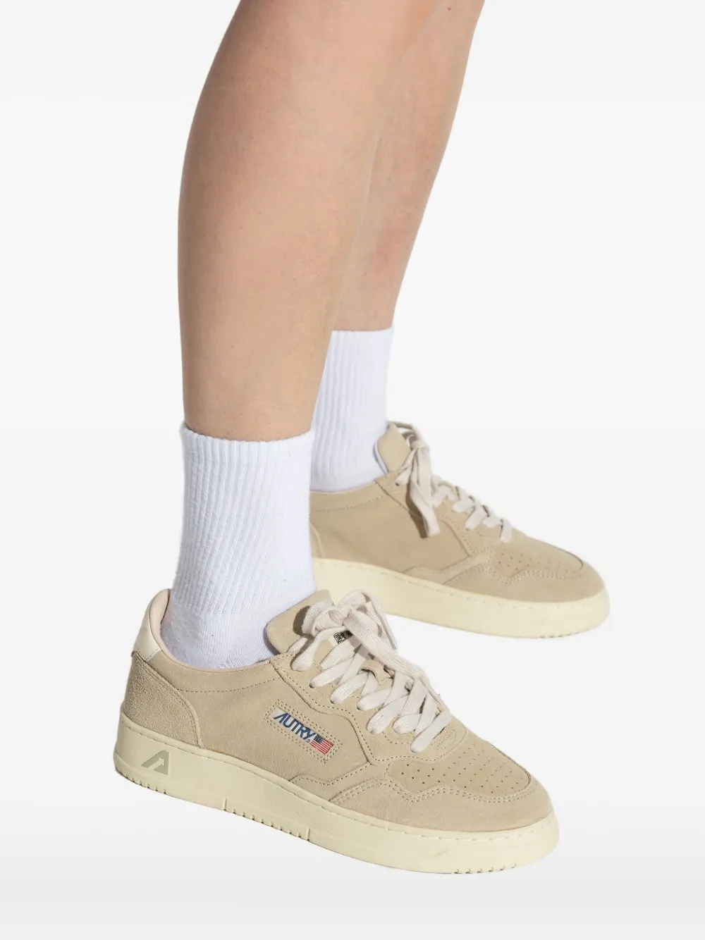 Autry Round Toe Low-top Casual Shoes