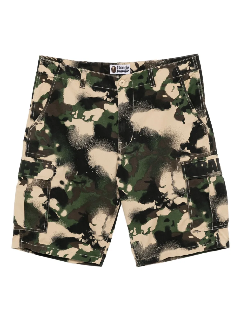 A BATHING APE Map Camo cargo shorts Groen