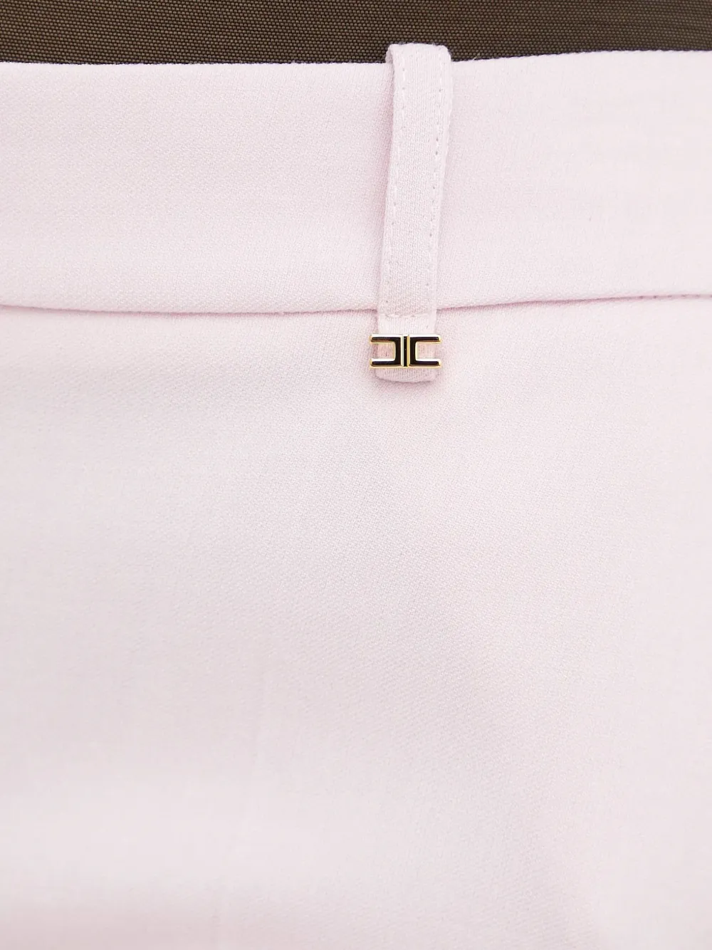 Elisabetta Franchi Formele shorts met goudkleurige gesp Roze