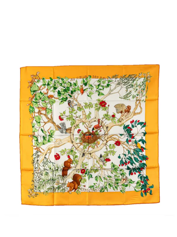 Hermès Pre-Owned 20th Century Au Coeur Des Bois Silk Scarf