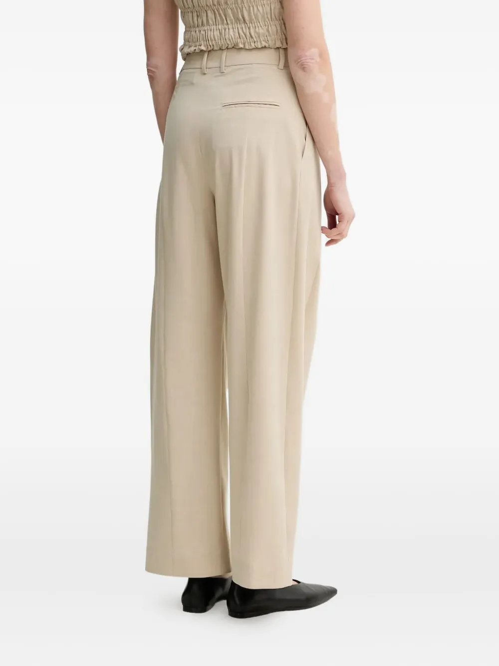 Isabelle Blanche Pleated Straight Trousers In Neutral