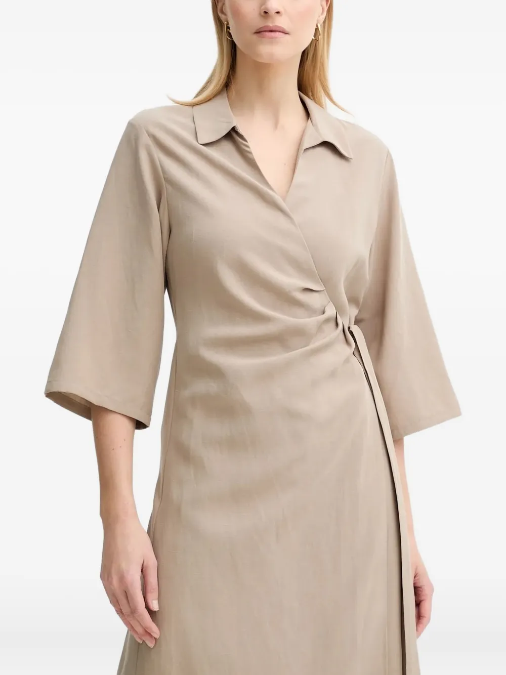 SAMSOE SAMSOE wrap-effect quarter-sleeve midi dress | Neutrals | Image 1
