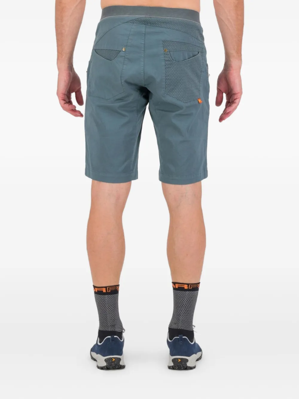 Karpos Elastic-waistband Mesh-pocket Shorts In Green