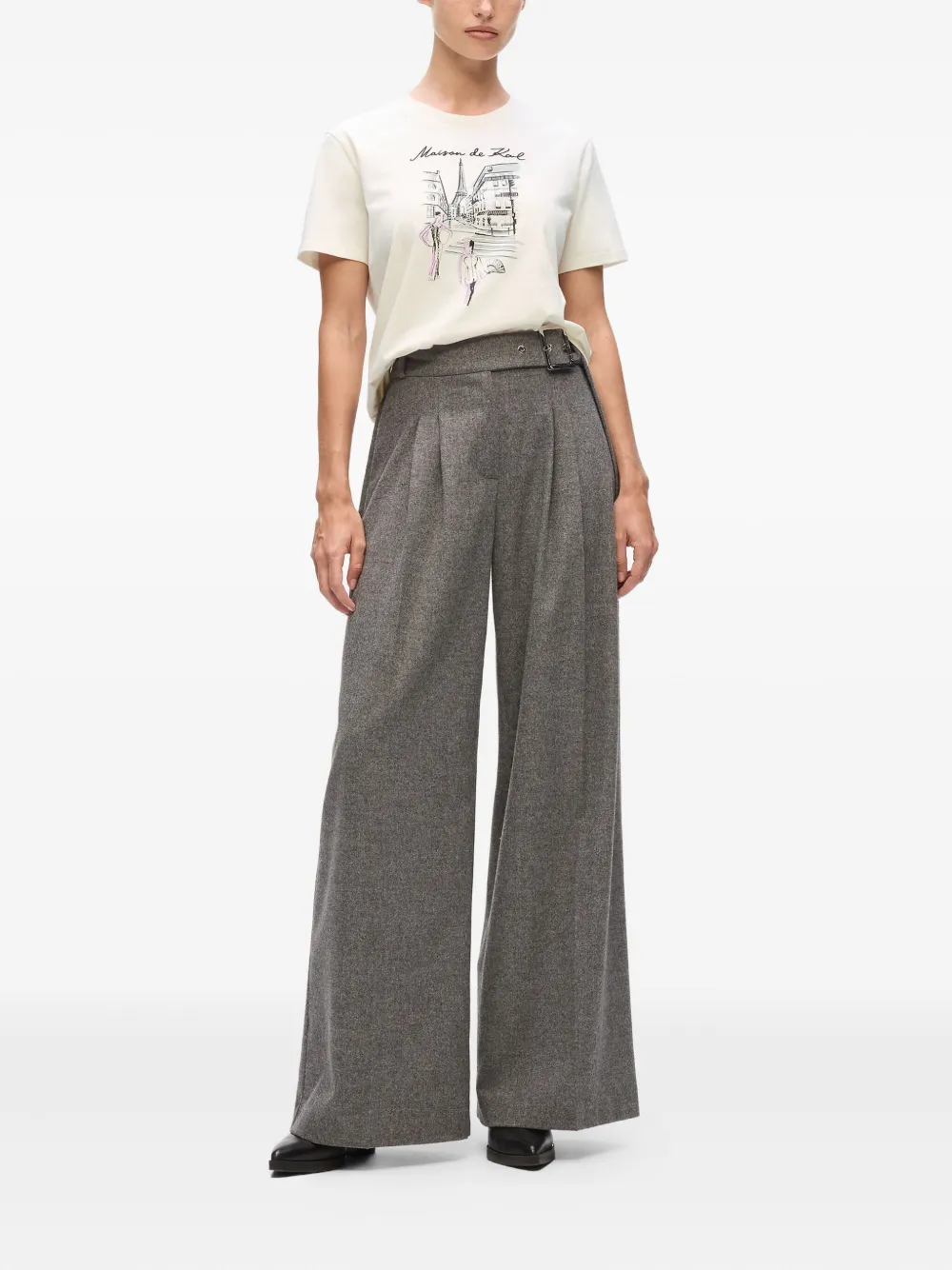 Karl Lagerfeld Paris Sketch Street-print T-shirt In Neutral